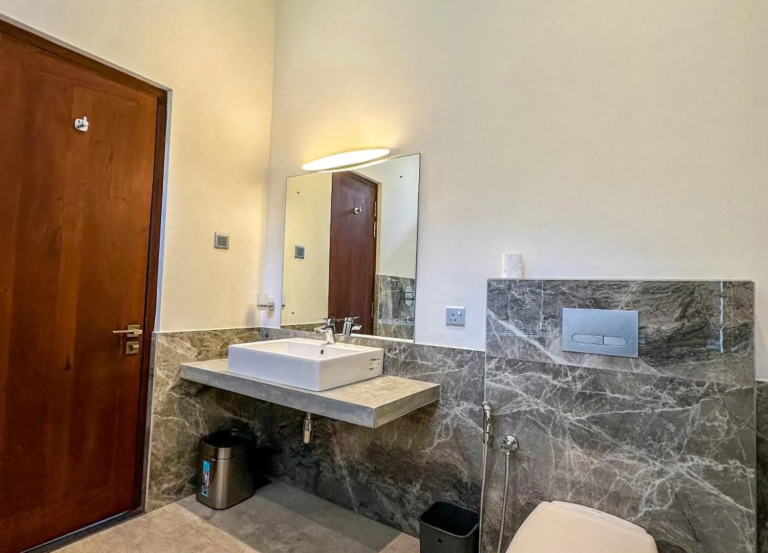 Flaming Tree Resorts Kiriwan Eliya Villa