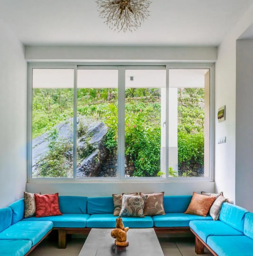 Flaming Tree Resorts Kiriwan Eliya