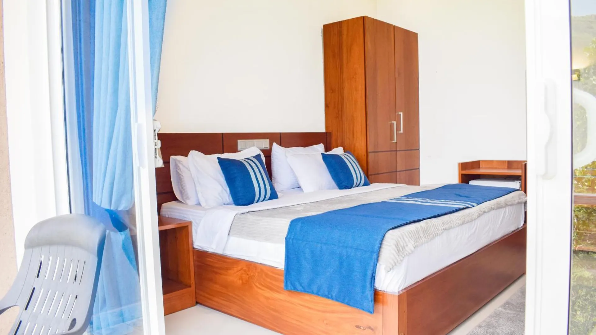 Flaming Tree Resorts Kiriwan Eliya