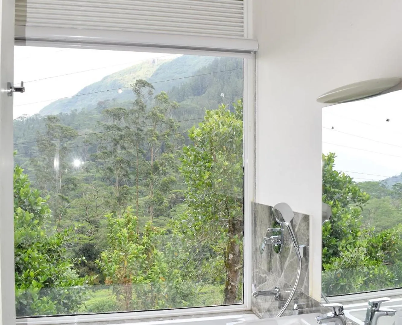 Villa Flaming Tree Resorts Kiriwan Eliya Sri Lanka