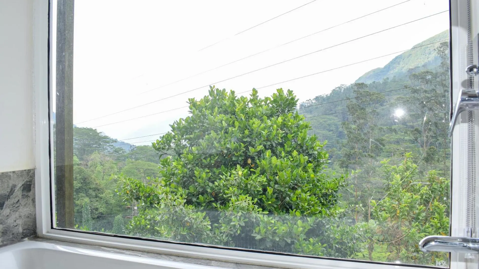 Flaming Tree Resorts Kiriwan Eliya Villa