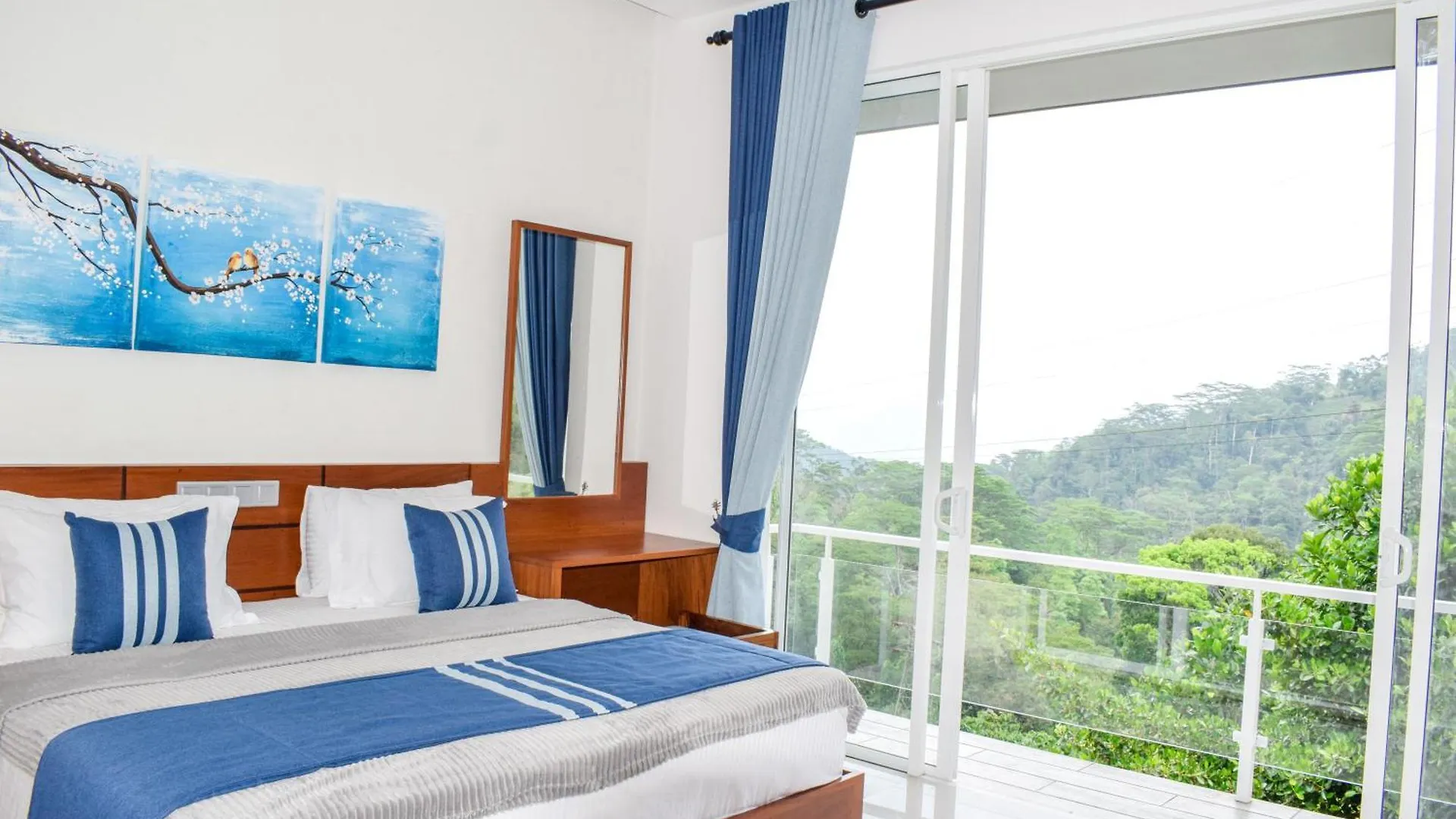 Villa Flaming Tree Resorts Kiriwan Eliya Sri Lanka